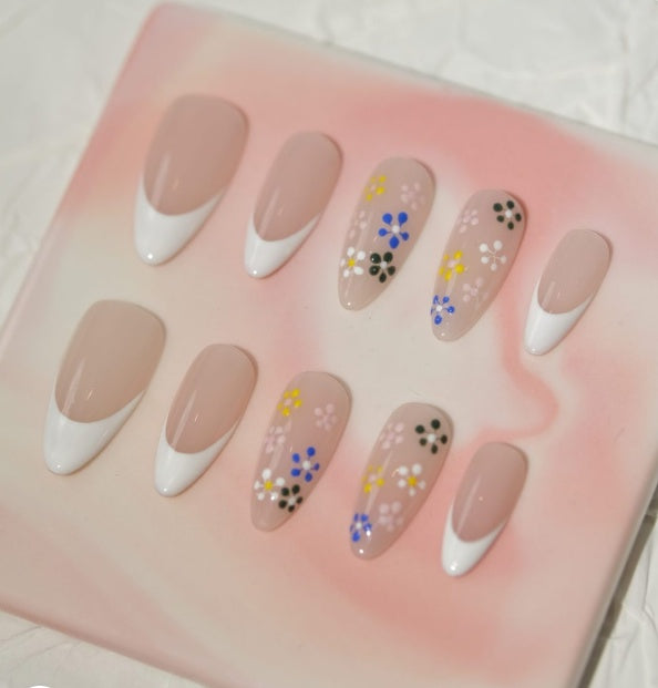 Floral Pure White Press-On Nails