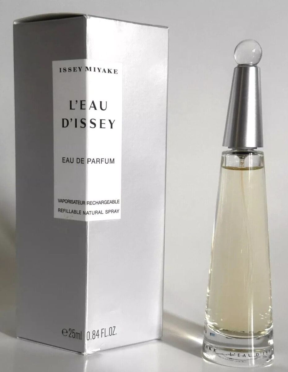 Issey Miyake L'Eau d'Issey Eau de Toilette - Fragrance for Women - Floral & Aquatic, Inspired by the Purity of Water - With Notes of White Flowers, A Lotus Rose Accord & Sandalwood