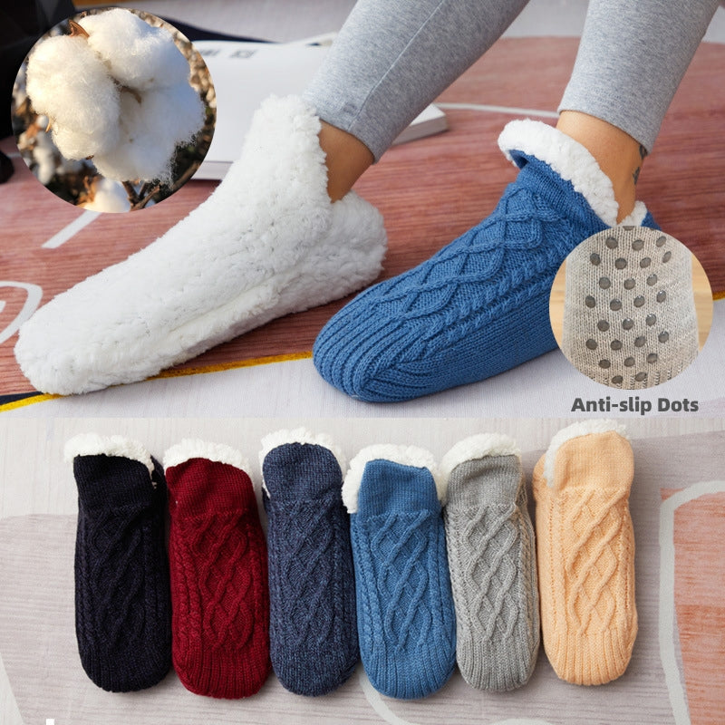 Indoor non slip thermal socks