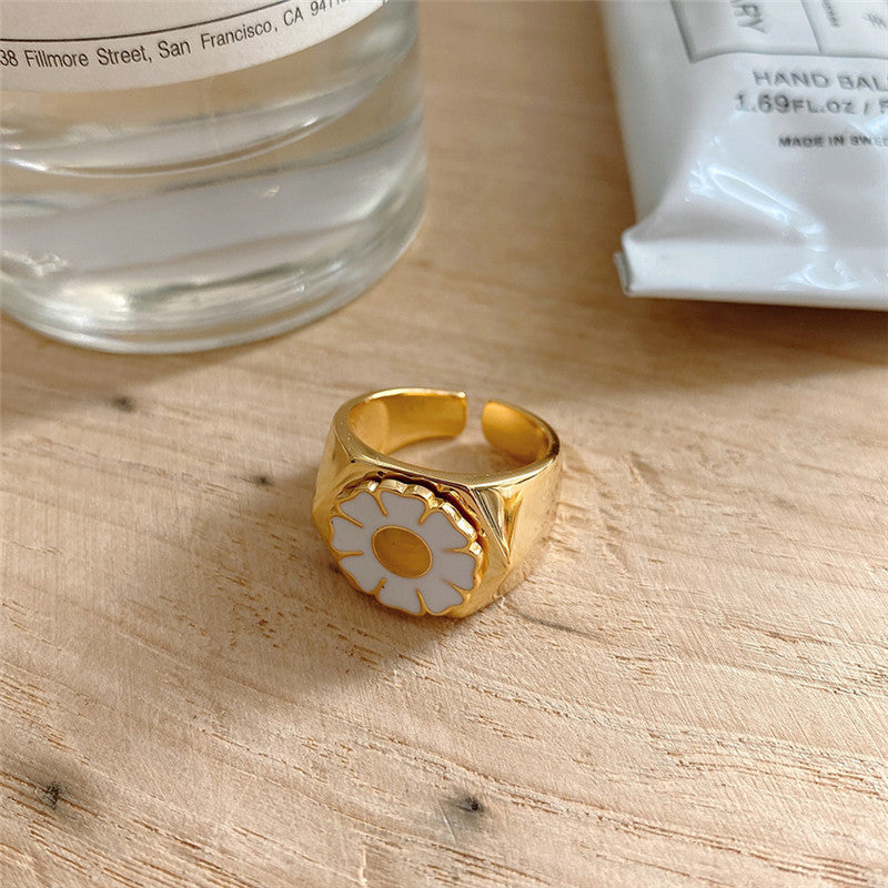 Chunky Flower Ring & Earrings