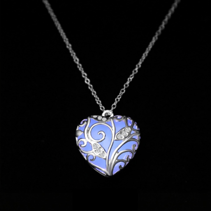 Glowing Heart Pendant Necklace