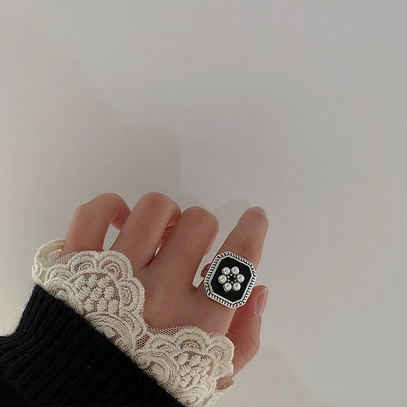 Chunky Flower Ring & Earrings